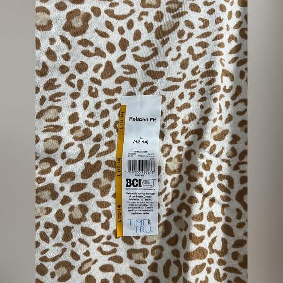 Women’s crew neck sweatshirt L large 12-14 cream brown animal Print‎ time & tru - Picture 3 of 8